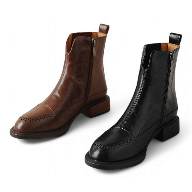 Men’s Chelsea boots in black and brown with round toe and medium heel
