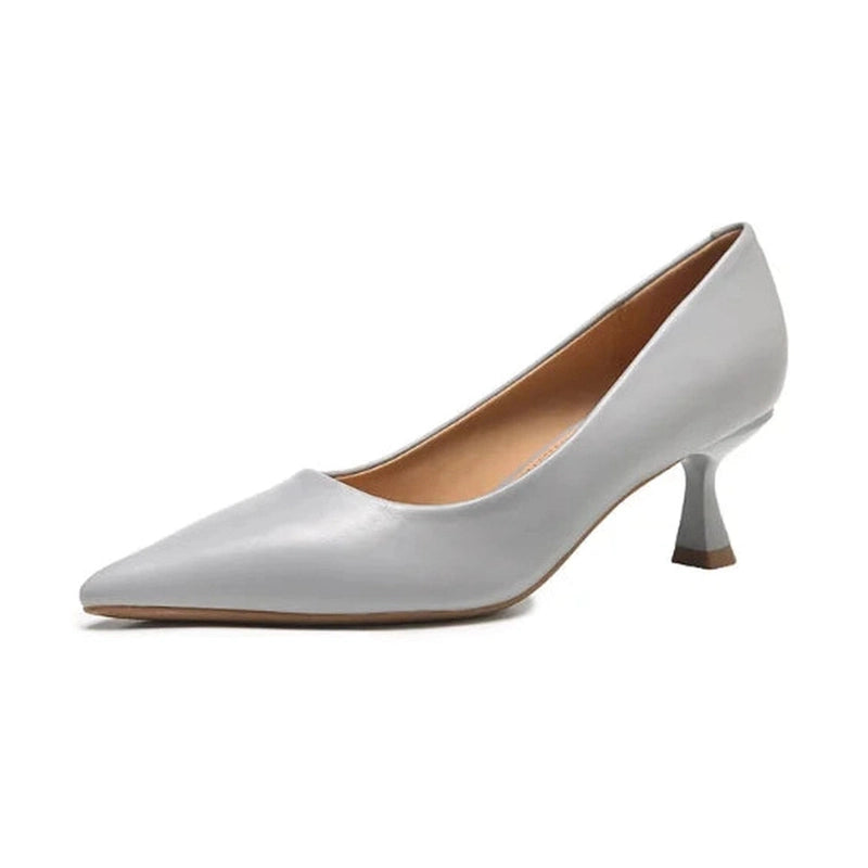 Front-angled single view of grey pump, sleek silhouette