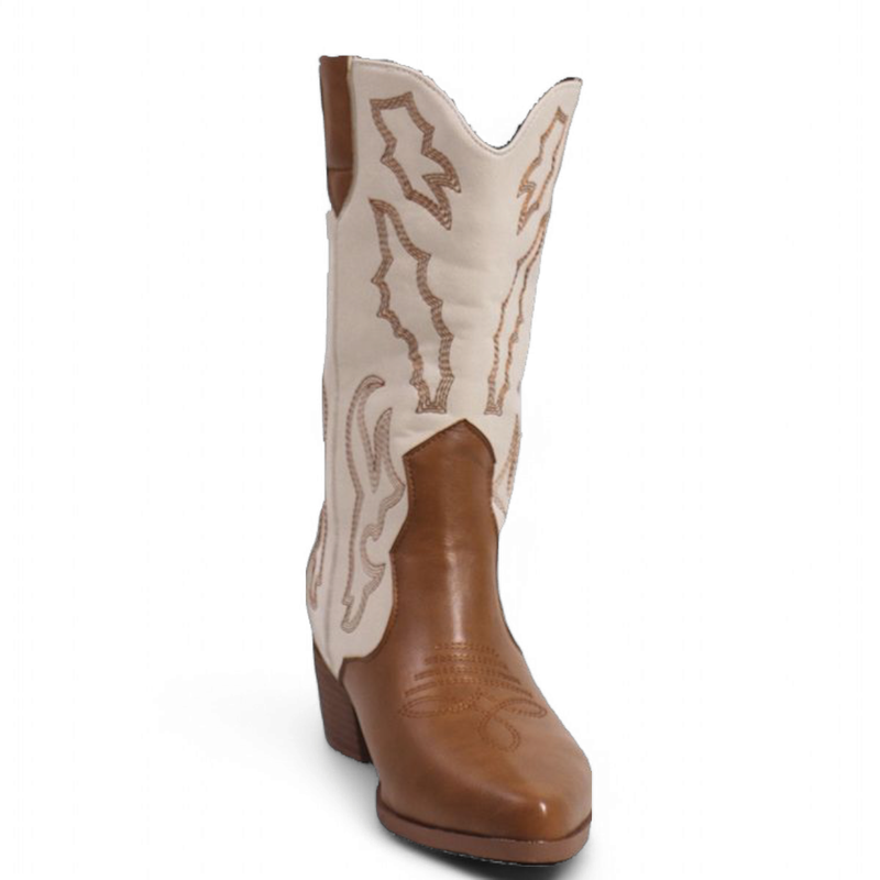 Single boot showing tapered square toe and scalloped top line.

